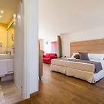 Nichotel 4*