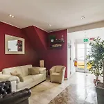 Nichotel Szálloda