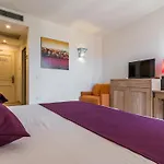Nichotel Szálloda 4*