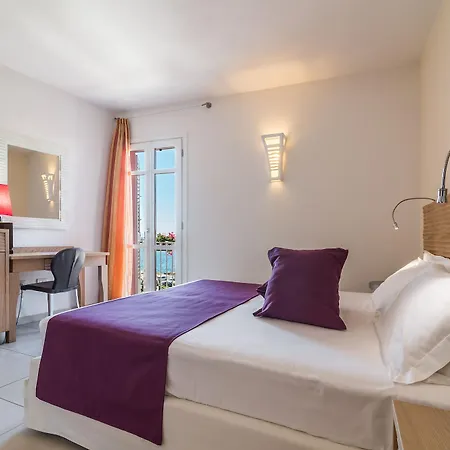 Nichotel Hotel 4*