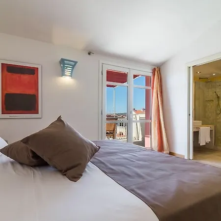 Nichotel Hotel 4*