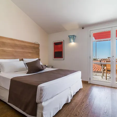 Nichotel