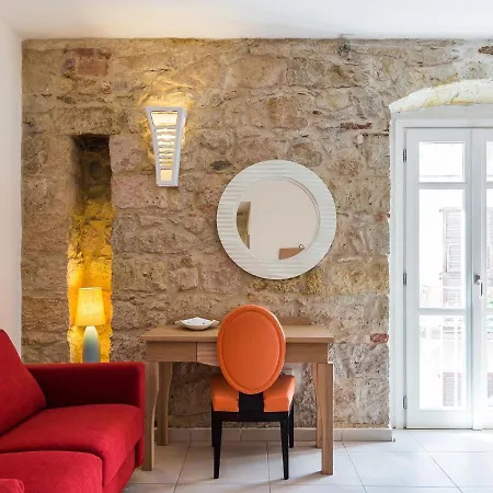 Nichotel