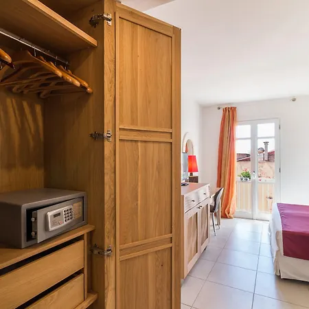 Hotel Nichotel 4*