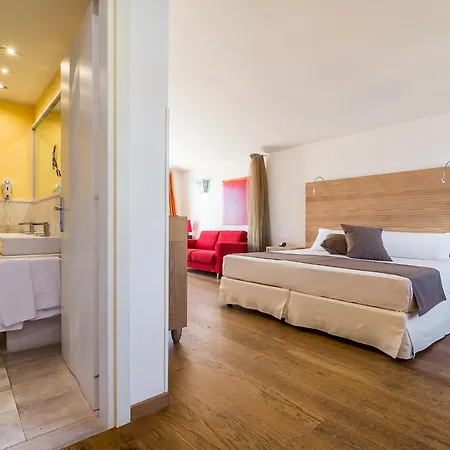 Nichotel 4*