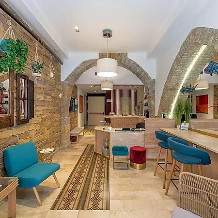 מלון Nichotel