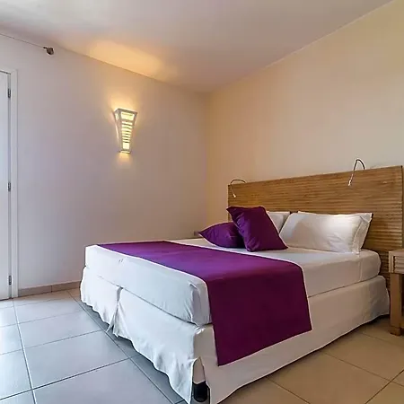Nichotel