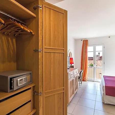 מלון Nichotel קרלופורטה