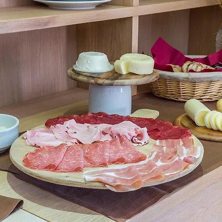 Nichotel 칼로포테