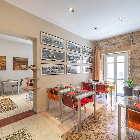 Nichotel Carloforte (Isola di San Pietro)